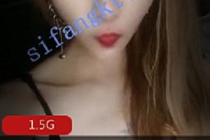 最新快手网红（陈小魔）绝版直播