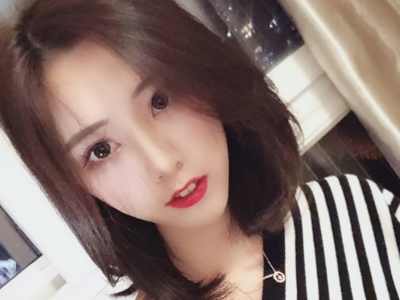 最新[38V27三人游戏-1.4G]福利姬@小兔牙第二期