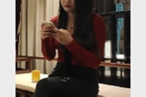 最新寻花探花加钱哥找个年轻妹子决战