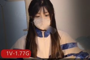 校花小琪露脸自拍SM视频，58分钟火爆观看体验