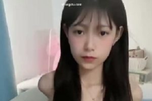 御姐私密反差曝光！NV+1.2G视频曝刘畊宏掰逼劈腿自擦，百度盘分享