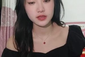 表达。这个合集让人感受到了她的真诚和独特魅力，也让人对她的未来创作充满期待。赶快点击链接，一起来欣赏这个充满活力和真实情感的视频合集吧！34V+39G百度盘