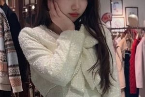 富二代专攻学生妹fKabuto最新合集67V21G，收藏百度ED2K