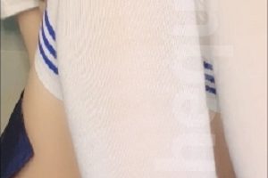 小熙私拍JK汁液狂喷1V1.12G嫩得